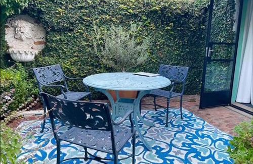 Brooklyn House | Cottage in a beautiful South African garden