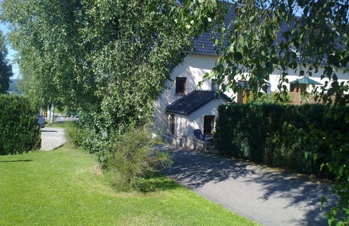 Arimont Cottage | Cottage in Baugnez with Sauna & Farm Fun