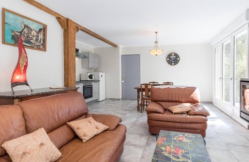 Corre Cottage | Cottage in Corre with balcony, Wifi, Bicycle Friendly Label