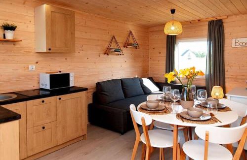 Plesna House | Cottage in G ski near Baltic Beach & Lighthouse