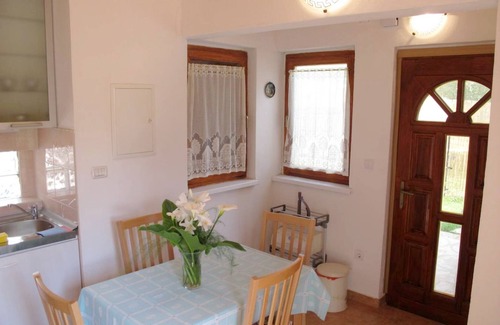 Babici House | Cottage Iris in the countryside, quiet area, Biribaci-Umag, WiFi, parking