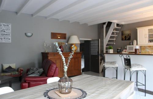 Le Val-Saint-Pere House | Cottage La petite guette