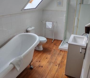 Credin House | Cottage Lavandes et Cottages Roses