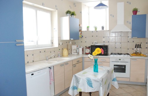 Vernet-la-Varenne Cottage | Cottage le Suquet for 10 people.