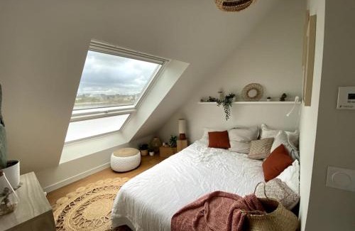 Montfarville House | Cottage les pieds dans l'eau