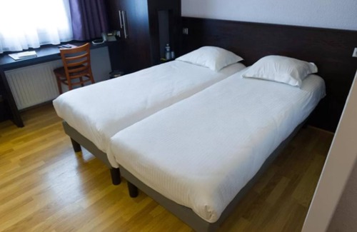 Dudelange Hotel | Cottage Logis hôtel-restaurant