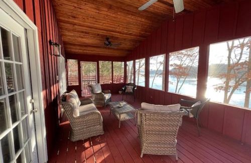 New Concord House | Cottage on Cypress Bay near Paris Landing State Park