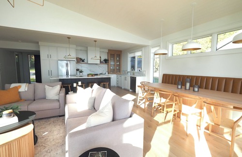 Meaford Cottage | Cottage on Georgian Bay in Ontario's premier four-season adventure region.