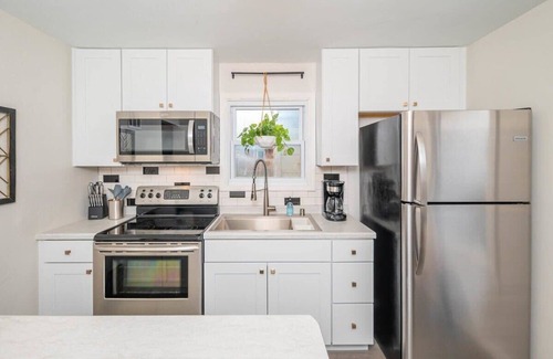 Appleton House | 𝐂𝐨𝐭𝐭𝐚𝐠𝐞 𝐨𝐧 𝐊𝐞𝐫𝐧𝐚𝐧 - Sleeps 5