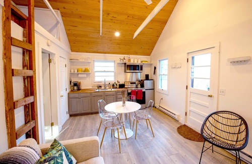 Monterey House | Cottage Retreat in Heart of the Berkshires