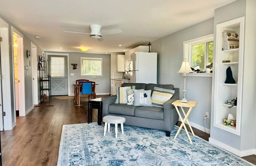 Mio Cottage | Cottage right on the AuSable River in charming Mio