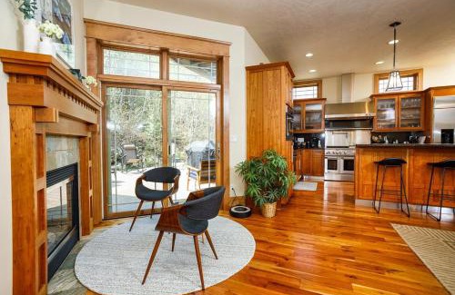 Fish Creek House | Cottage Row Retreat by Simple Life Rentals