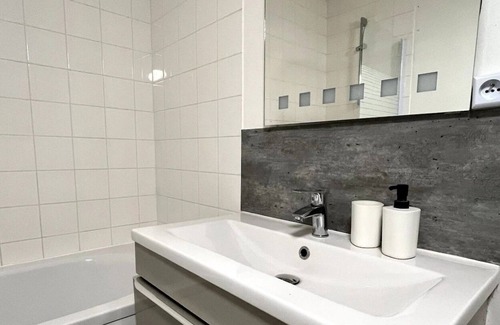 Orchies Apartment | Cottage the blue pearl