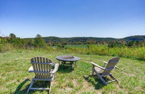 Wingina House | Cottage with James River Access in Wingina!