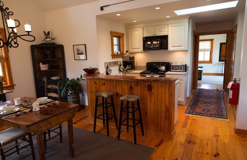 Chestertown Cottage | Cottage within walking distance to the Bay!