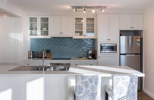 Cottesloe Apartment | Cottesloe Blue Apartment - Executive Escapes