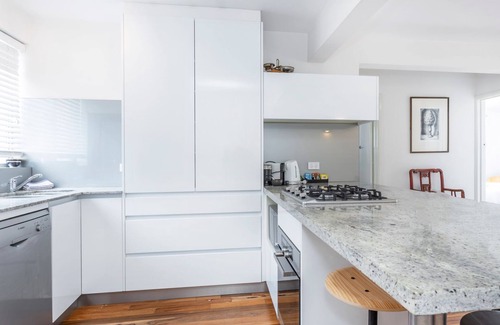 Cottesloe Apartment | Cottesloe Seadragon Apartment