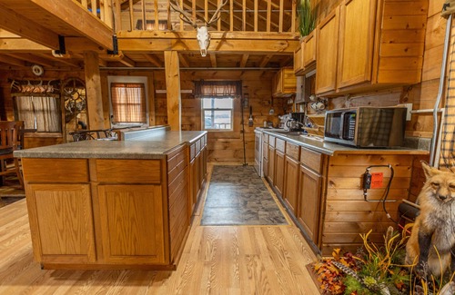 Marshland Cabin | Country Cabin Guest House