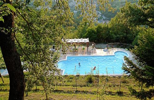 Apecchio House | Country Cottage in Marche with Swimming Pool