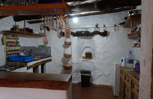 Busquistar Cottage | Country cottage with large swimming pool in Sierra Nevada National park.