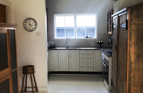 Bundanoon Cottage | Country Escape, Southern Highlands, Cottage at 31, Bundanoon, NSW