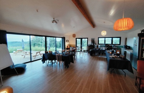 Busque House | Country estate with fallow deer