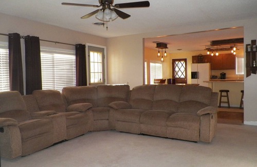Plainview House | Country getaway at The Campground House.
