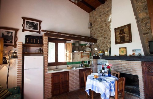 Padul Cottage | country holiday home - 9 rooms - 12 persons