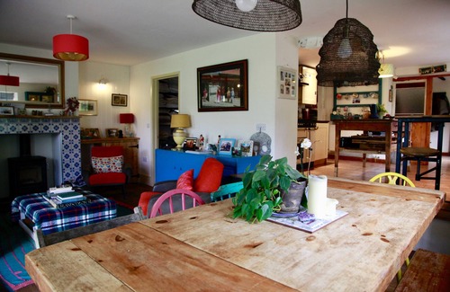 Shoscombe House | COUNTRY HOME WITH FABULOUS VIEWS JUST 12 MINS FROM BATH, SLEEPS 10 - 14 PEOPLE