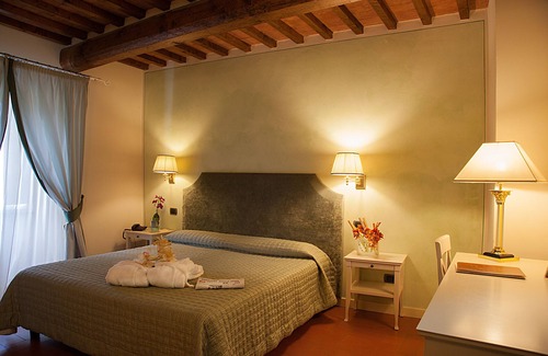 Lastra a Signa Hotel | Country Hotel Borgo Sant'Ippolito