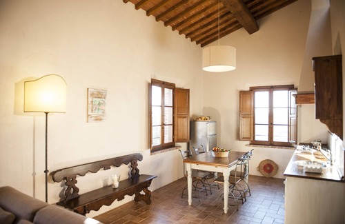 Monteroni d'Arbia Apartment | Country house Colline Senesi San Giovanni in Poggio - apartment Vespro