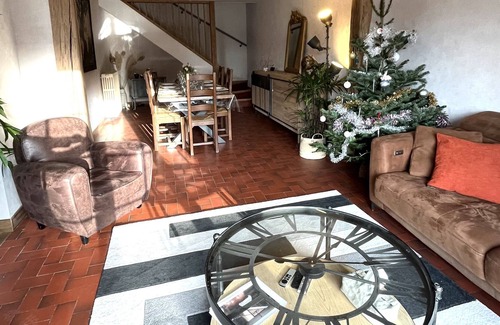 Chitry House | COUNTRY HOUSE 10 mins from Chablis and Auxerre