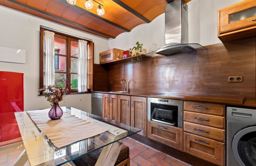 Aronces House | Country House 'Casa De Arriba' with Mountain View, Private Garden and Wi-Fi