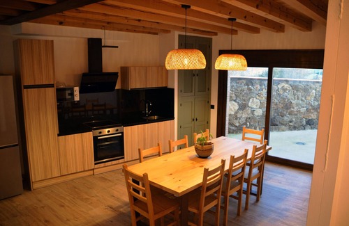 Aldeasaz House | Country House 'El Rincon' with Mountain View, Wi-Fi and Air Conditioning