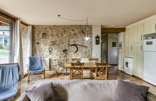 Santa Margarida de Bianya House | Country House 'El Paller' with Mountain View, Shared Pool and Wi-Fi