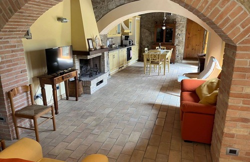 Venarotta Other | Country House/Farm House in Ascoli Piceno with 4 bedrooms sleeps 8