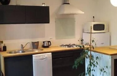 Les Brouzils House | Country house