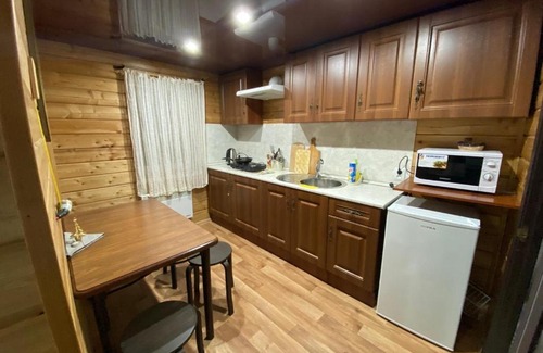 Kamennomostskiy House | Country House Hizhina Provodnika