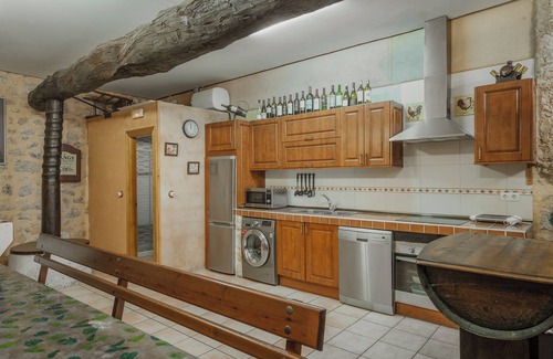 Curiel House | Country House 'Las Tercias De Curiel' with Mountain View and Wi-Fi