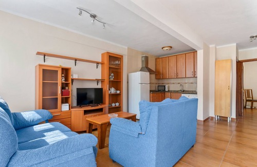Soto de las Duenas House | Country House 'La Xana' with Mountain View, Wi-Fi and Air Conditioning