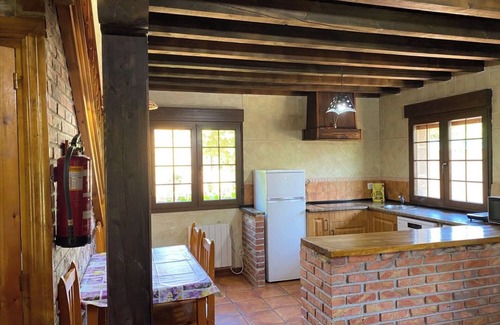 Celucos House | Country House 'Los Avellanos 2' with Mountain View, Private Terrace and Private Garden