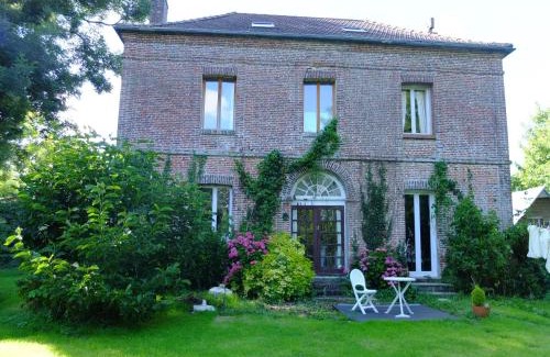 Bailly-en-Riviere House | Country House - Spacious and Tranquil