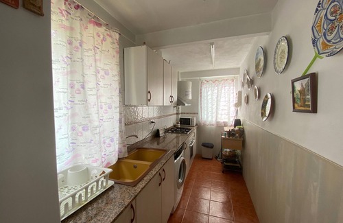 Torrent House | Country house with forest and swimming pool, near the beach (pet friendly).