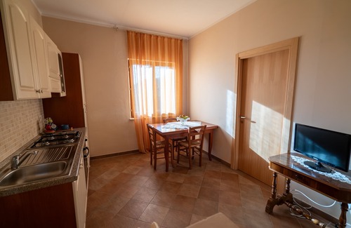 Loreto House | COUNTRY HOUSE WITH PRIVATE POOL🌍🏡❤️ OFFERS FOR JUNE 2024 CONTACT US!