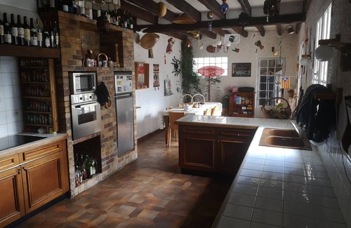 Bonnelles House | Country house with swimming pool, fitness, billiards, badminton, table tennis