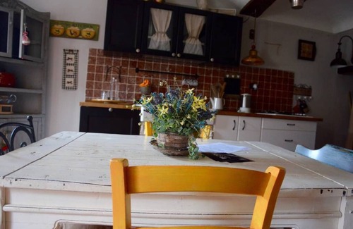 Volpiano House | Country House with Terrace