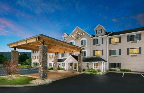 Big Flats Airport Hotel | Country Inn & Suites by Radisson, Big Flats (Elmira), NY