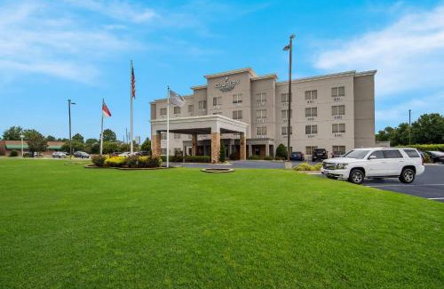 Goldsboro Hotel | Country Inn & Suites by Radisson, Goldsboro, NC
