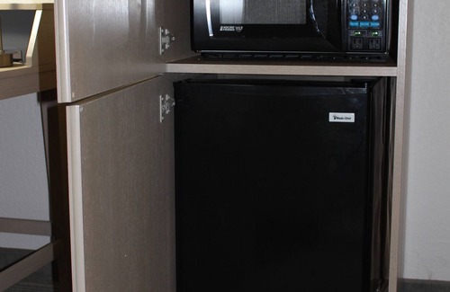 Romeoville Hotel | Country Inn & Suites by Radisson Romeoville I-55