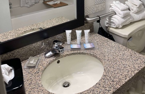 Merrillville Hotel | Country Inn & Suites by Radisson, Merrillville, IN